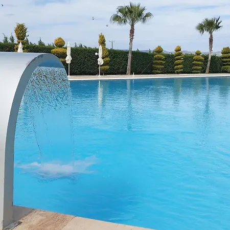 Apartamento Iskele Long Beach, Aquapark Tesisinde Stuedyo Daire