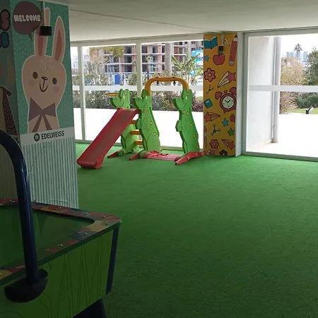 Iskele Long Beach, Aquapark Tesisinde Stuedyo Daire Апартаменты Фамагуста