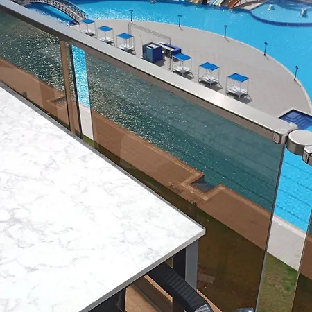 Апартаменты Iskele Long Beach, Aquapark Tesisinde Stuedyo Daire Фамагуста